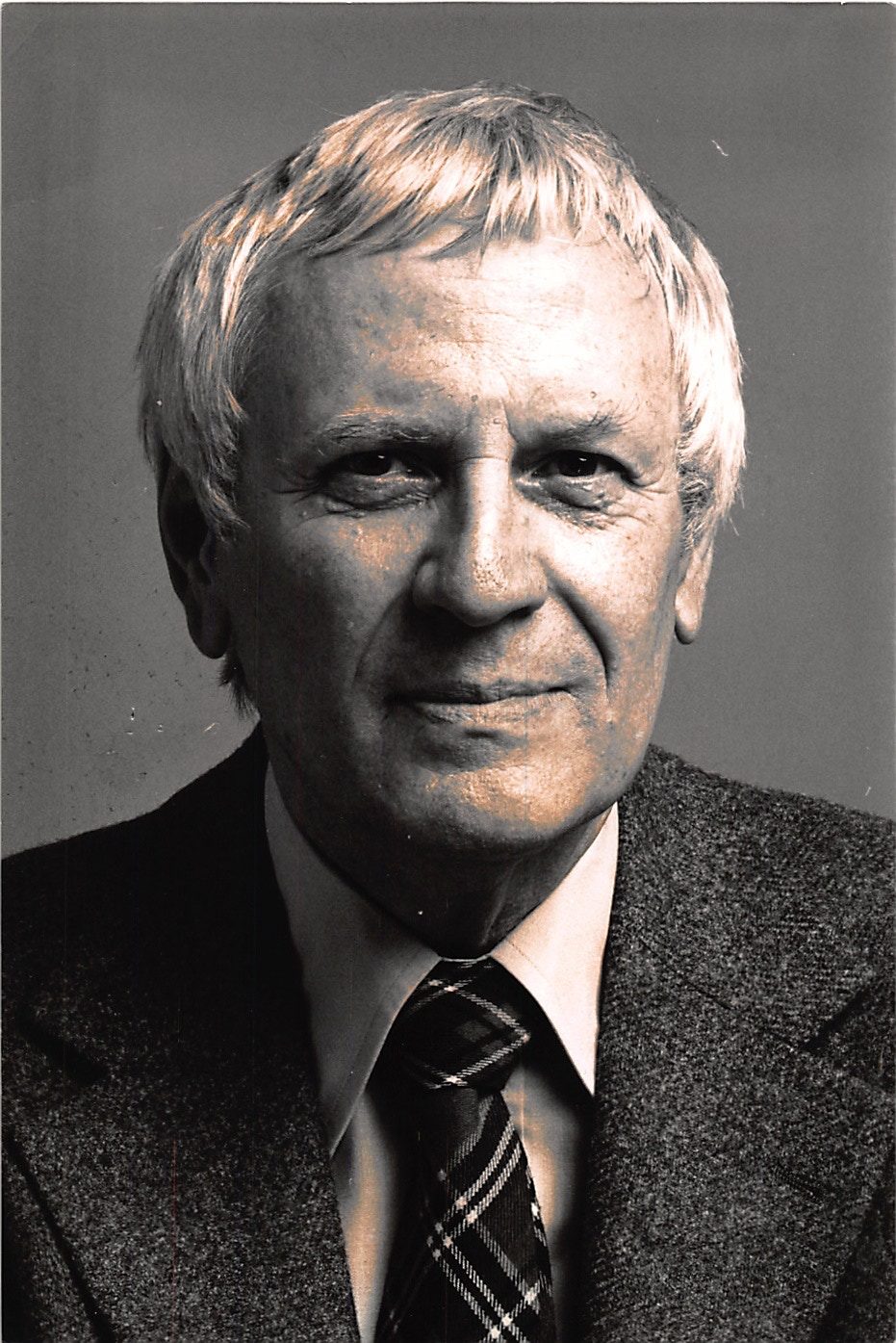 Leo Sievers, Porträt